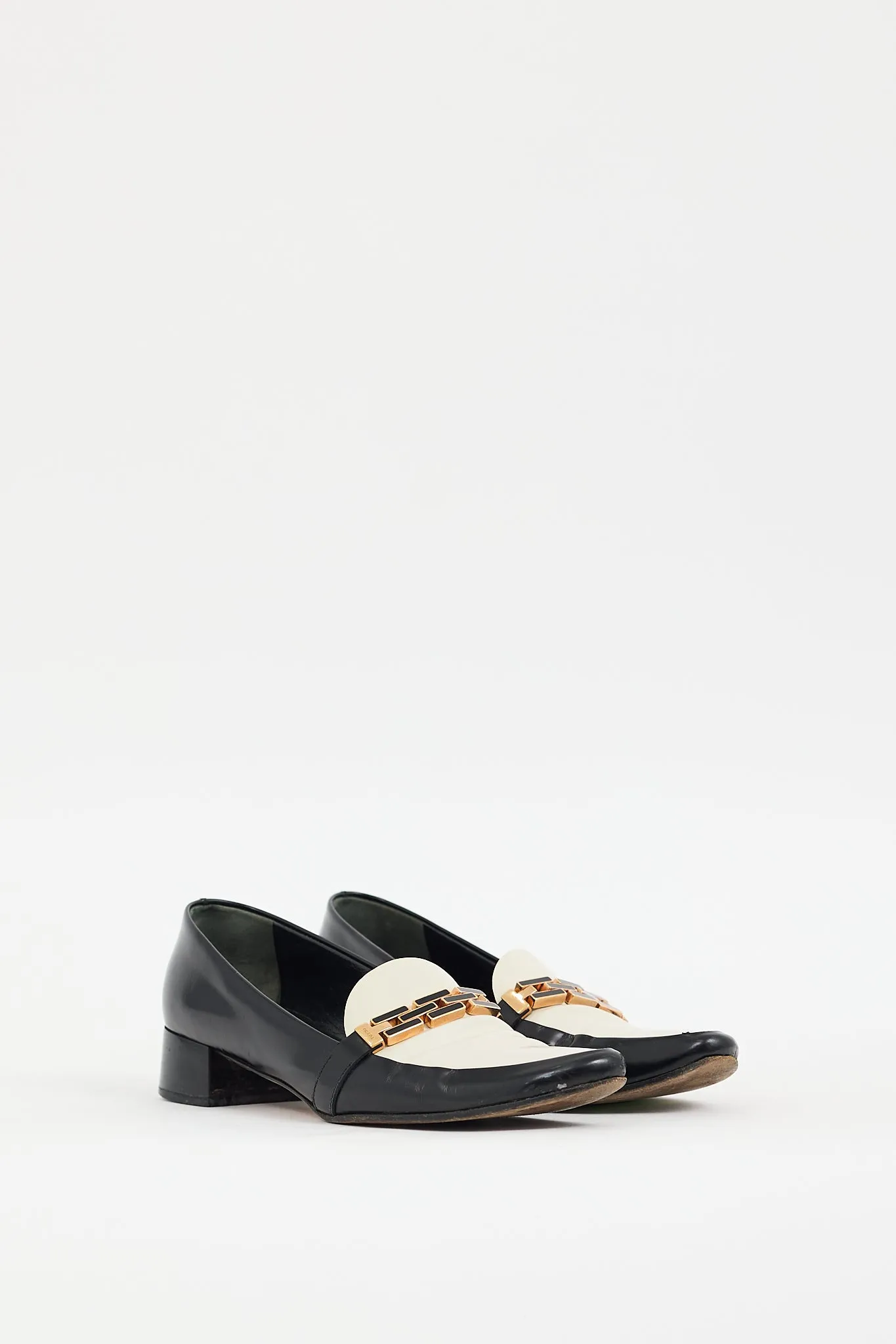 Black & Cream Leather Buckle Heeled Loafer
