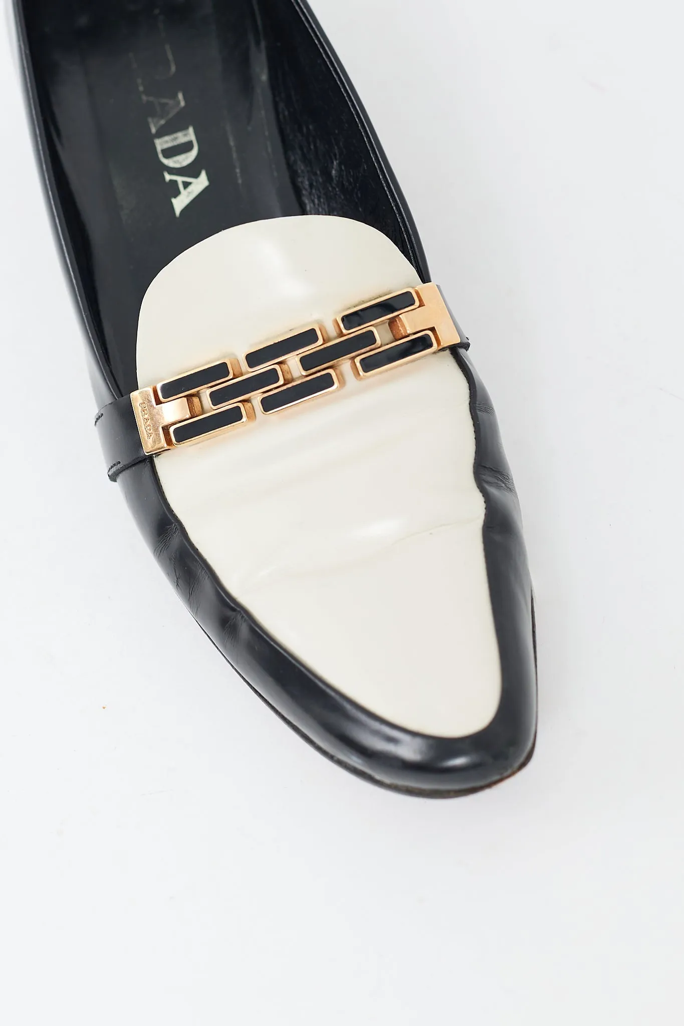 Black & Cream Leather Buckle Heeled Loafer